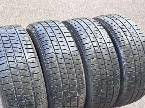 Universalios padangos 215/65R16C Goodyear Cargo Vector