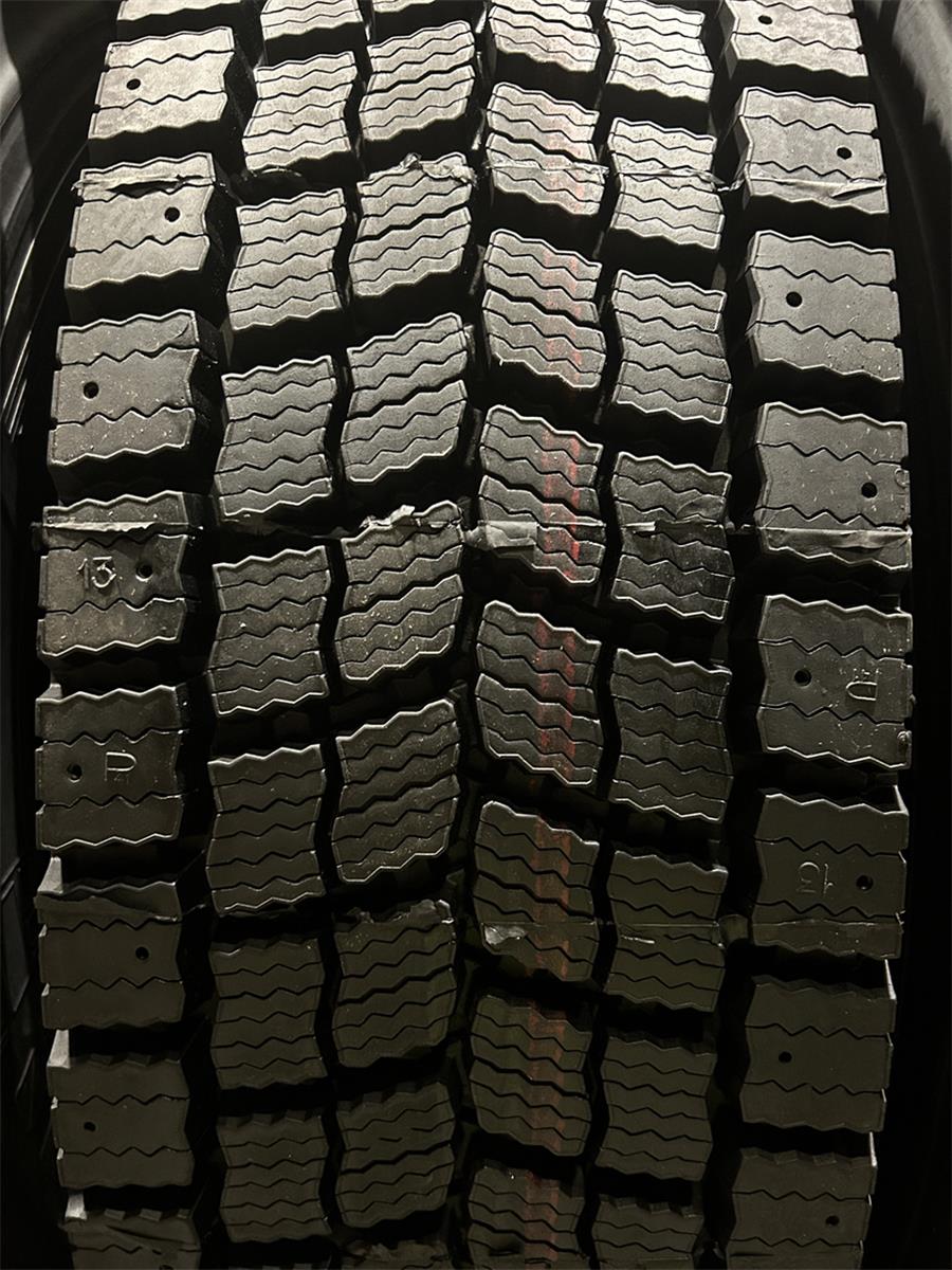 Krovininės padangos 315/80R22.5 Malatesta Hot Retread Winter Drive
