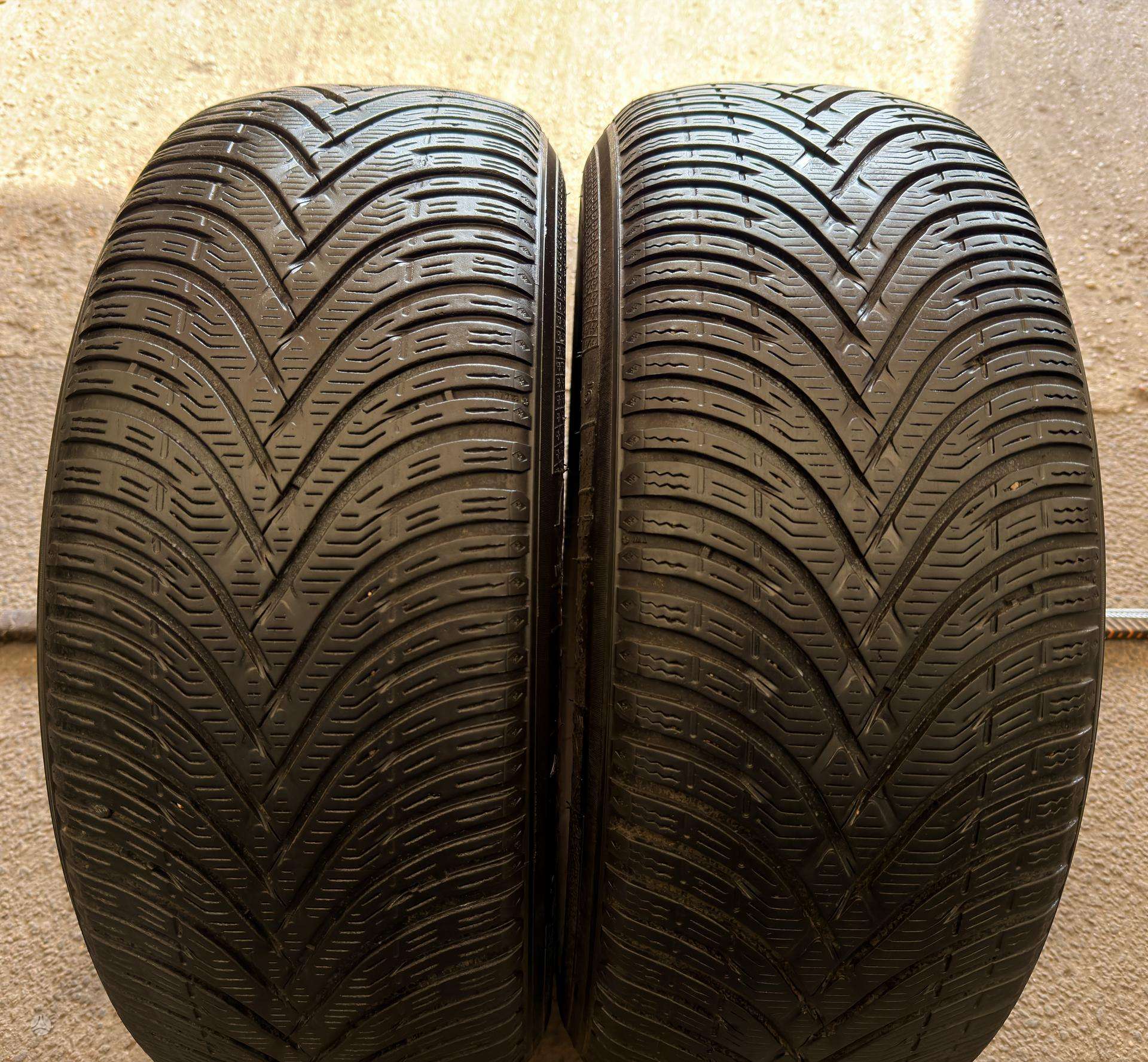 Universalios padangos 215/55R17 Kleber Krisalp HP3