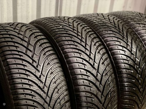 Universalios padangos 215/60R16 Kleber Krisalp hp3