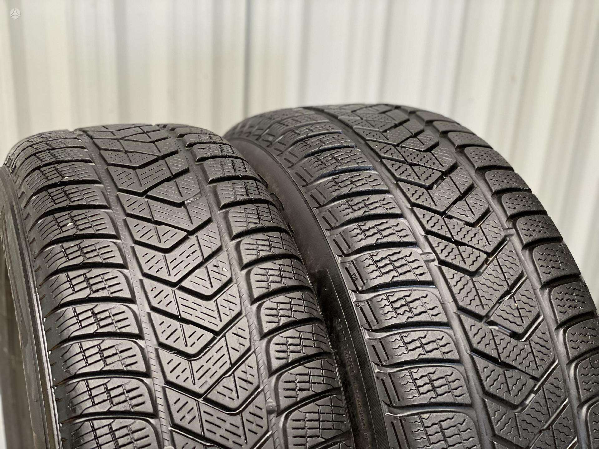 Žieminės padangos 215/65R16 Pirelli SOTTOZERO 3
