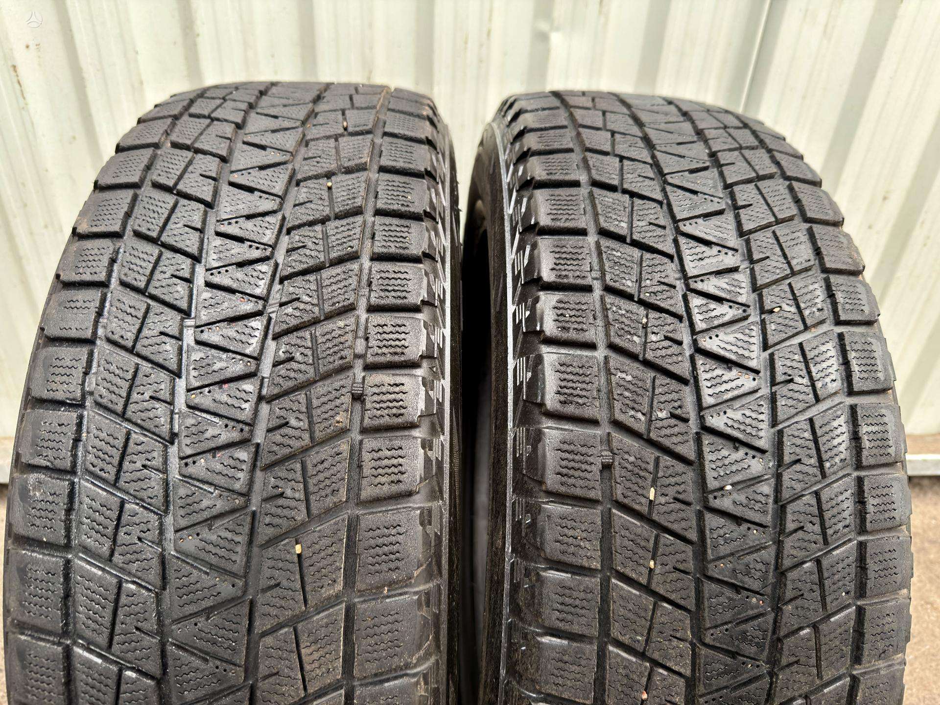 Žieminės padangos 235/55R18 Bridgestone BLIZZAK DM-V1