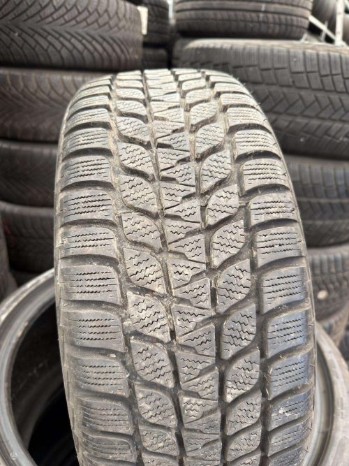 Žieminės padangos 205/55R16 Bridgestone Blizzak lm-25