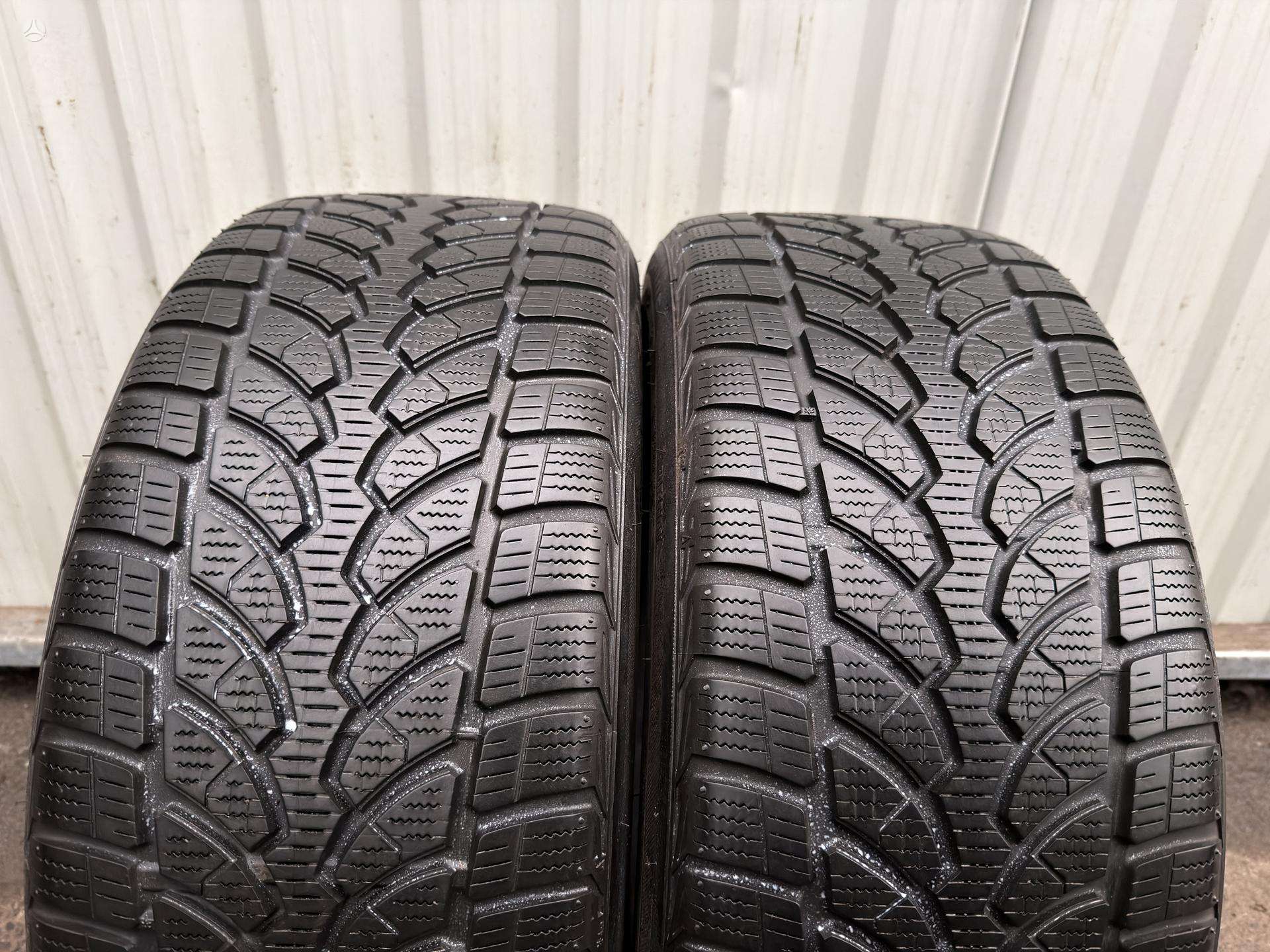 Žieminės padangos 245/40R20 Bridgestone BLIZZAK LM-32