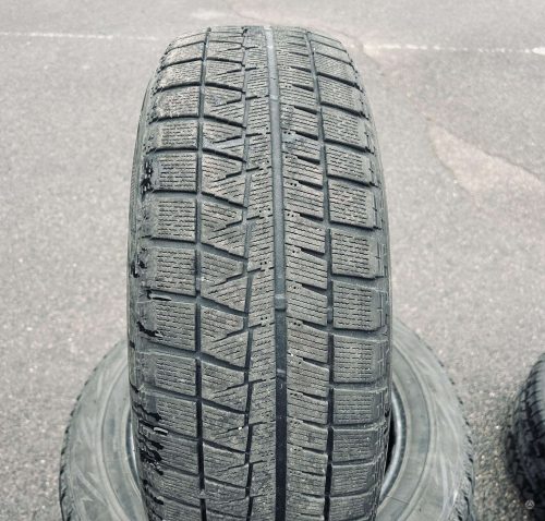 Žieminės padangos 205/60R16 Bridgestone Blizzak revo gz