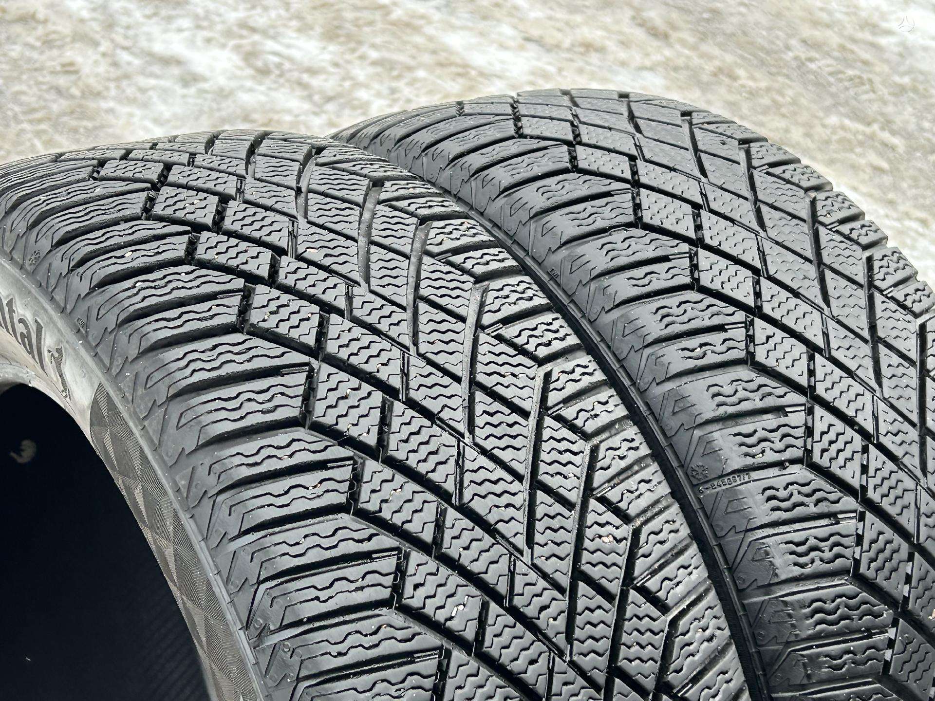 Žieminės padangos 215/55R17 Continental VikingContact 7