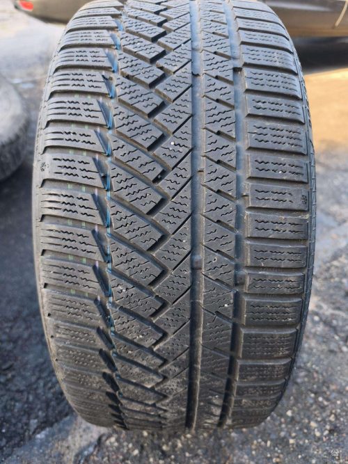 Žieminės padangos 225/35R18 Continental WinterContact TS850P