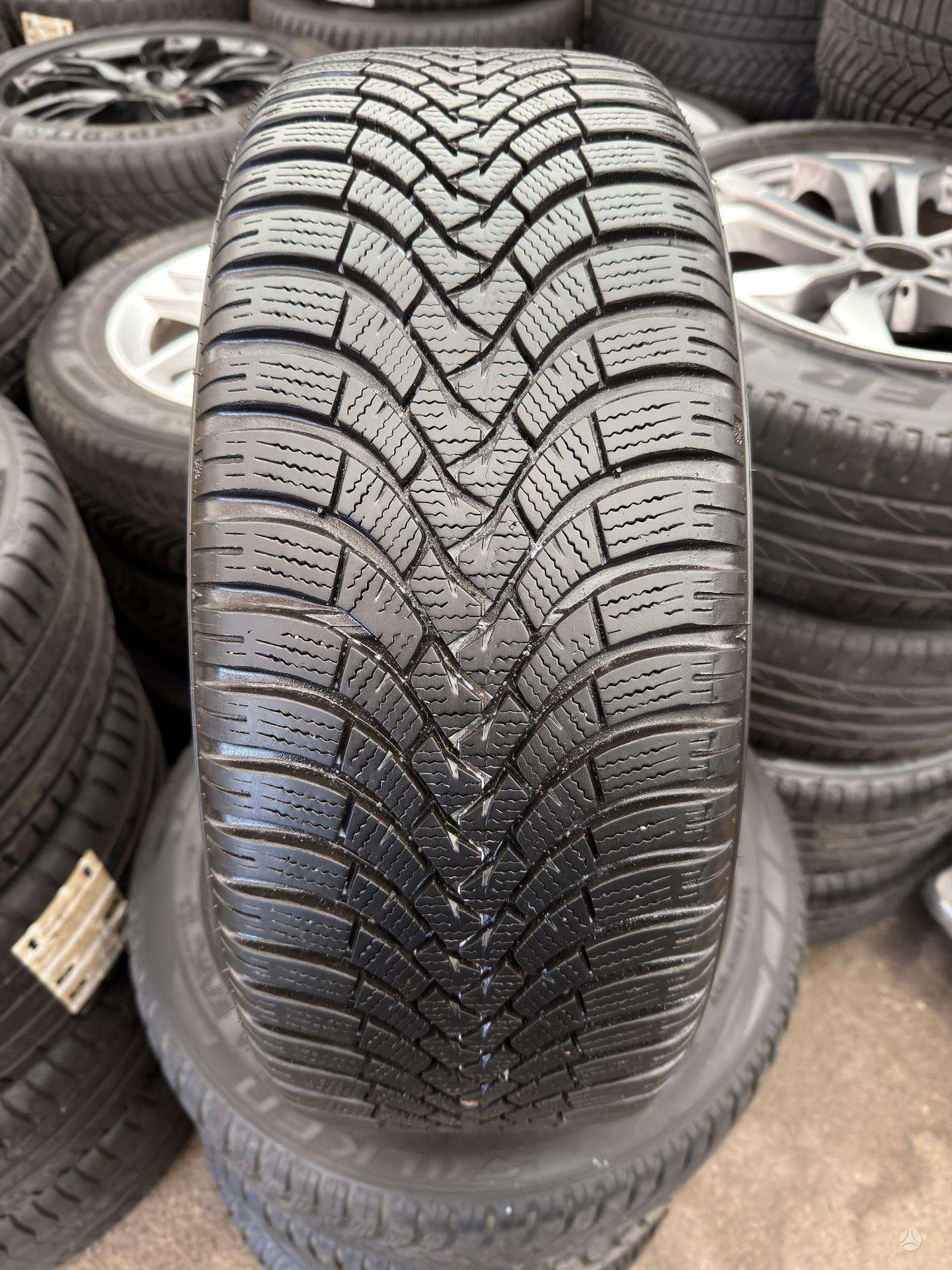 Žieminės padangos 205/50R17 Falken EuroWinter HS01