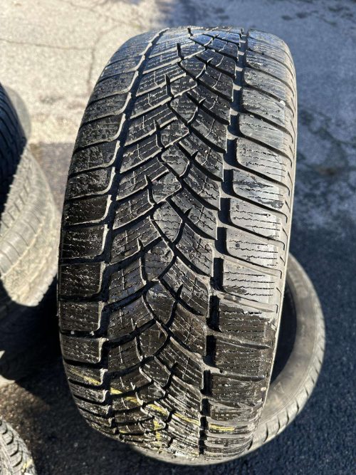 Žieminės padangos 235/55R17 Fulda KristalControl