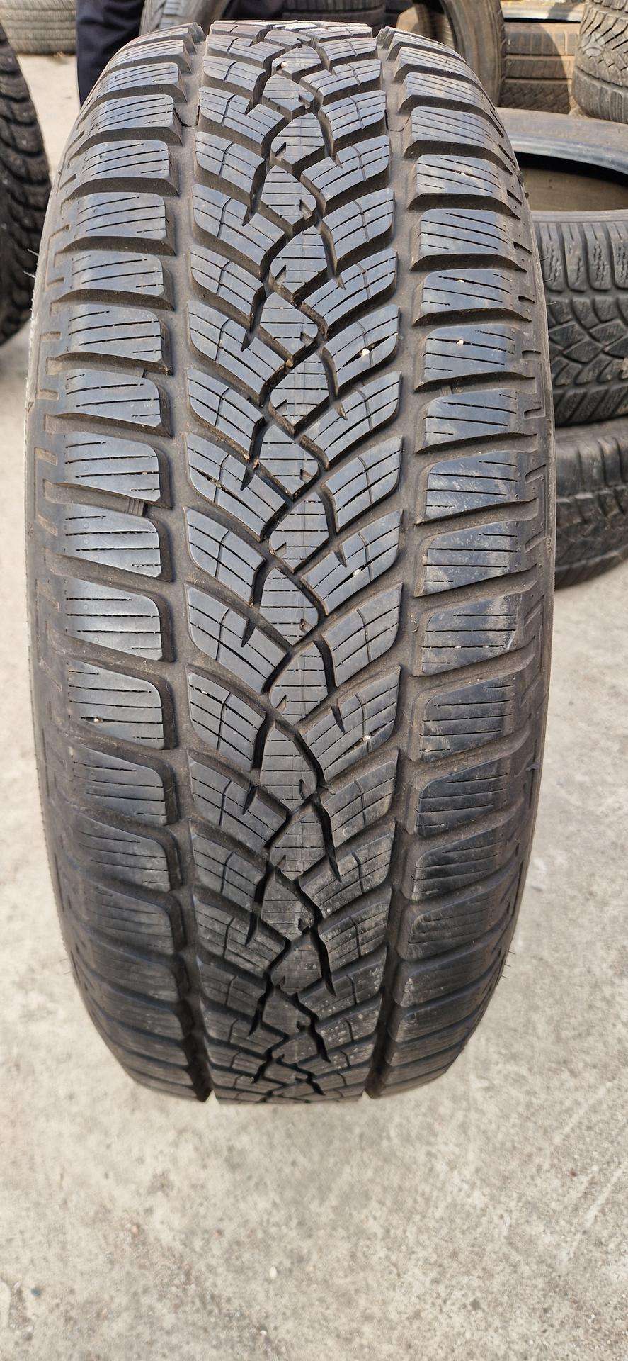 Universalios padangos 215/65R16 Fulda Kristall Control HP2