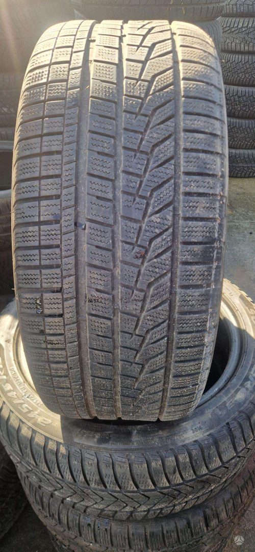 Žieminės padangos 255/45R19 Hankook Winter i*cept evo2