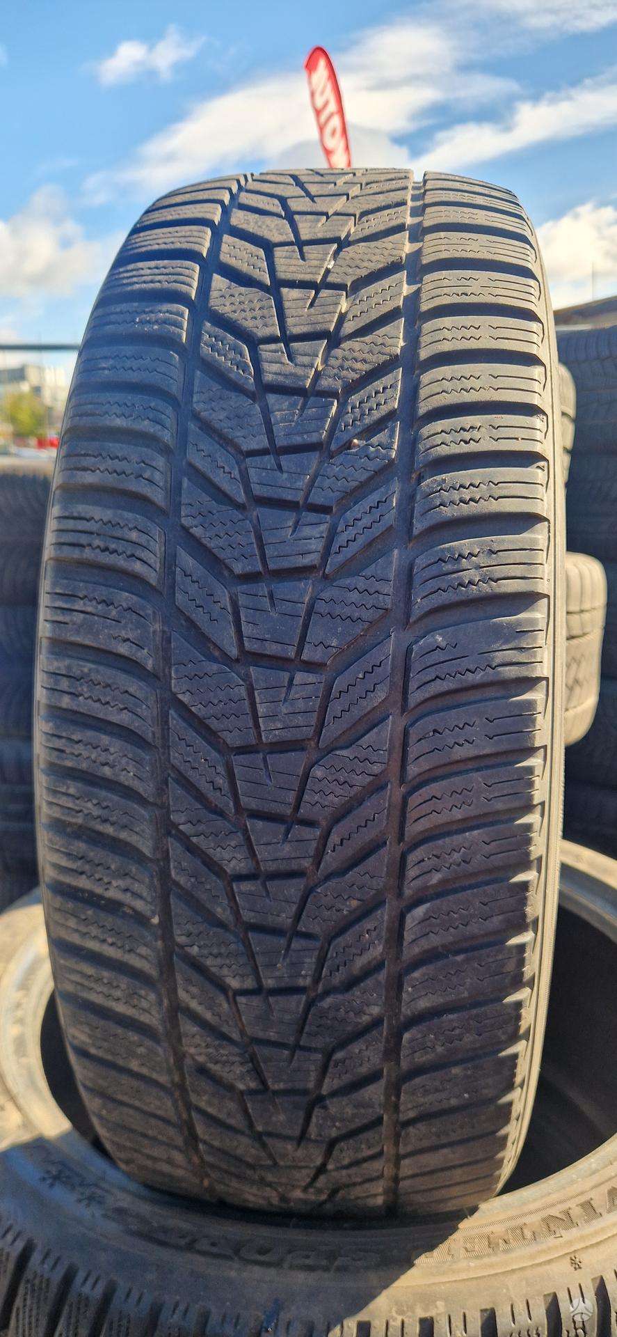 Žieminės padangos 225/45R19 Hankook Winter i*cept evo3