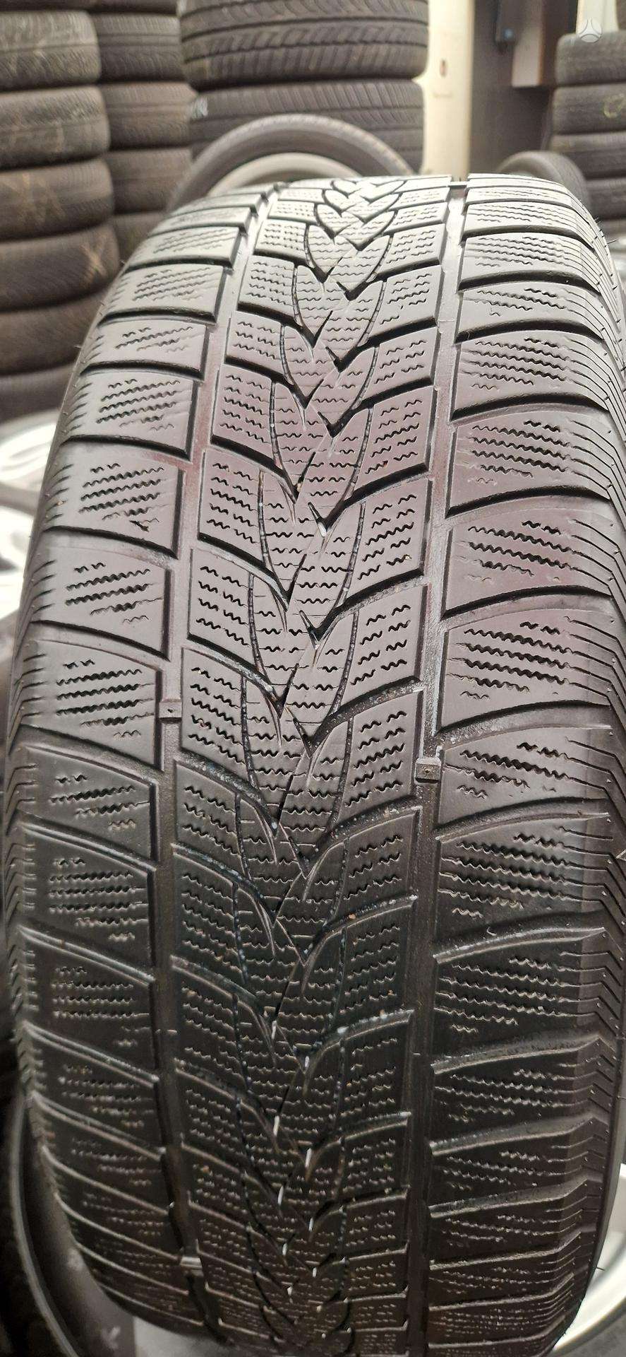 Žieminės padangos 225/55R17 Imperial Snowdragon uhp