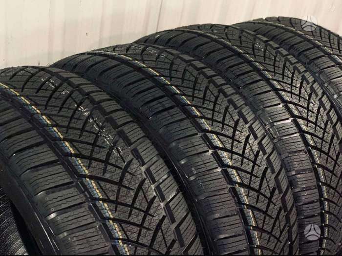 Žieminės padangos 225/40R18 Kita Otani WK1000