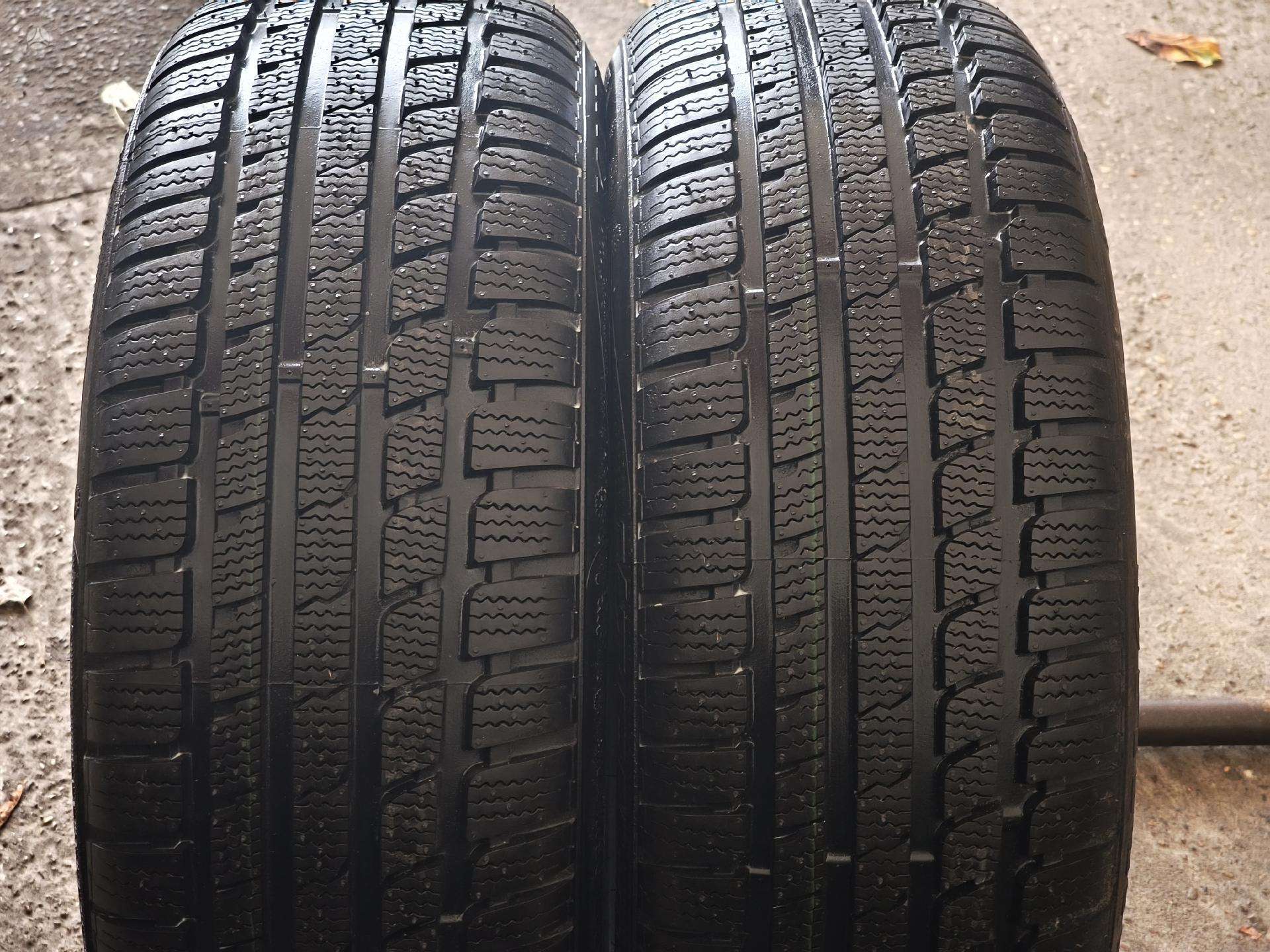 Žieminės padangos 205/55R17 Kumho I*ZEN kw27