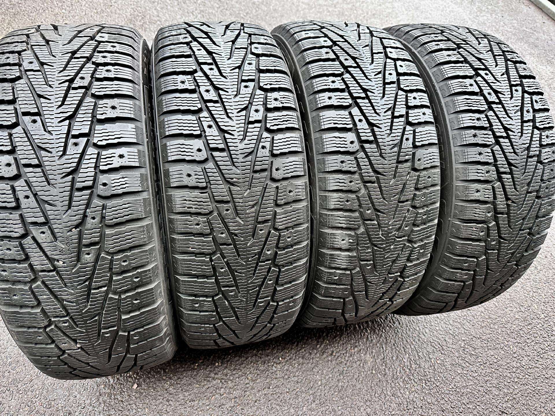 Žieminės padangos 235/60R17 Nokian HAKKAPELIITTA 7 SUV