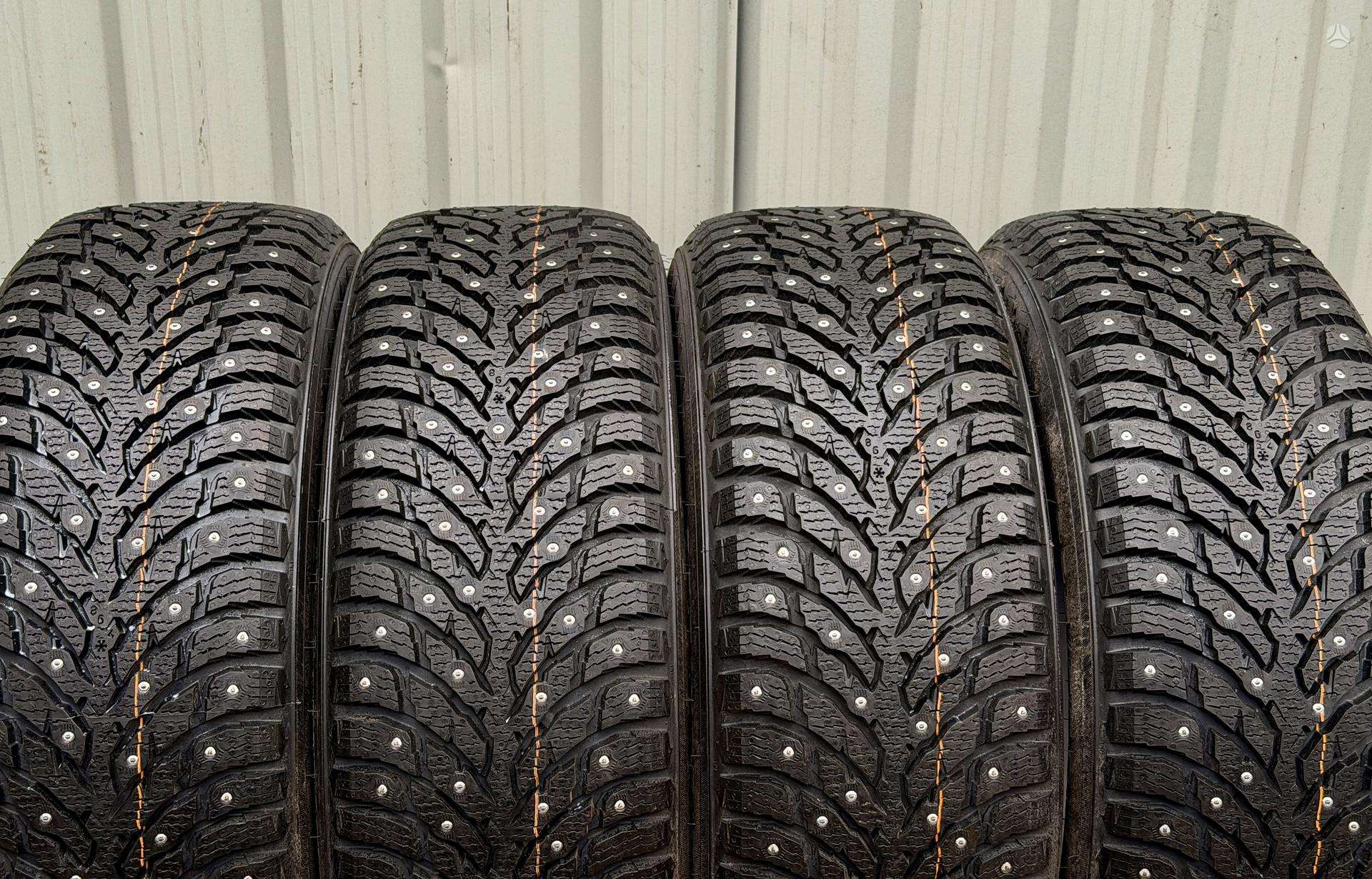 Žieminės padangos 225/55R17 Nokian HAKKAPELIITTA 9