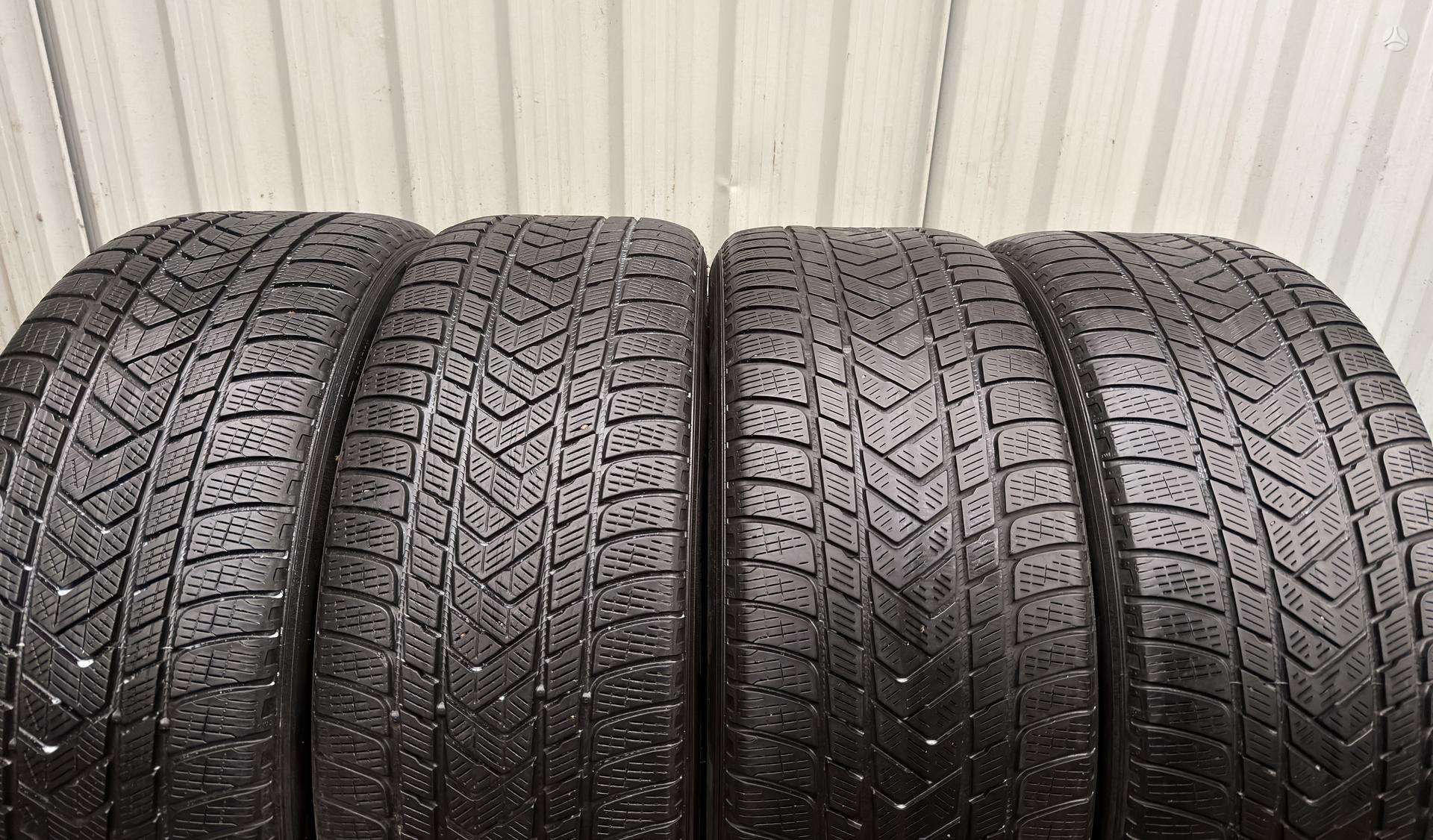 Žieminės padangos 275/50R20 Pirelli Scorpion Winter