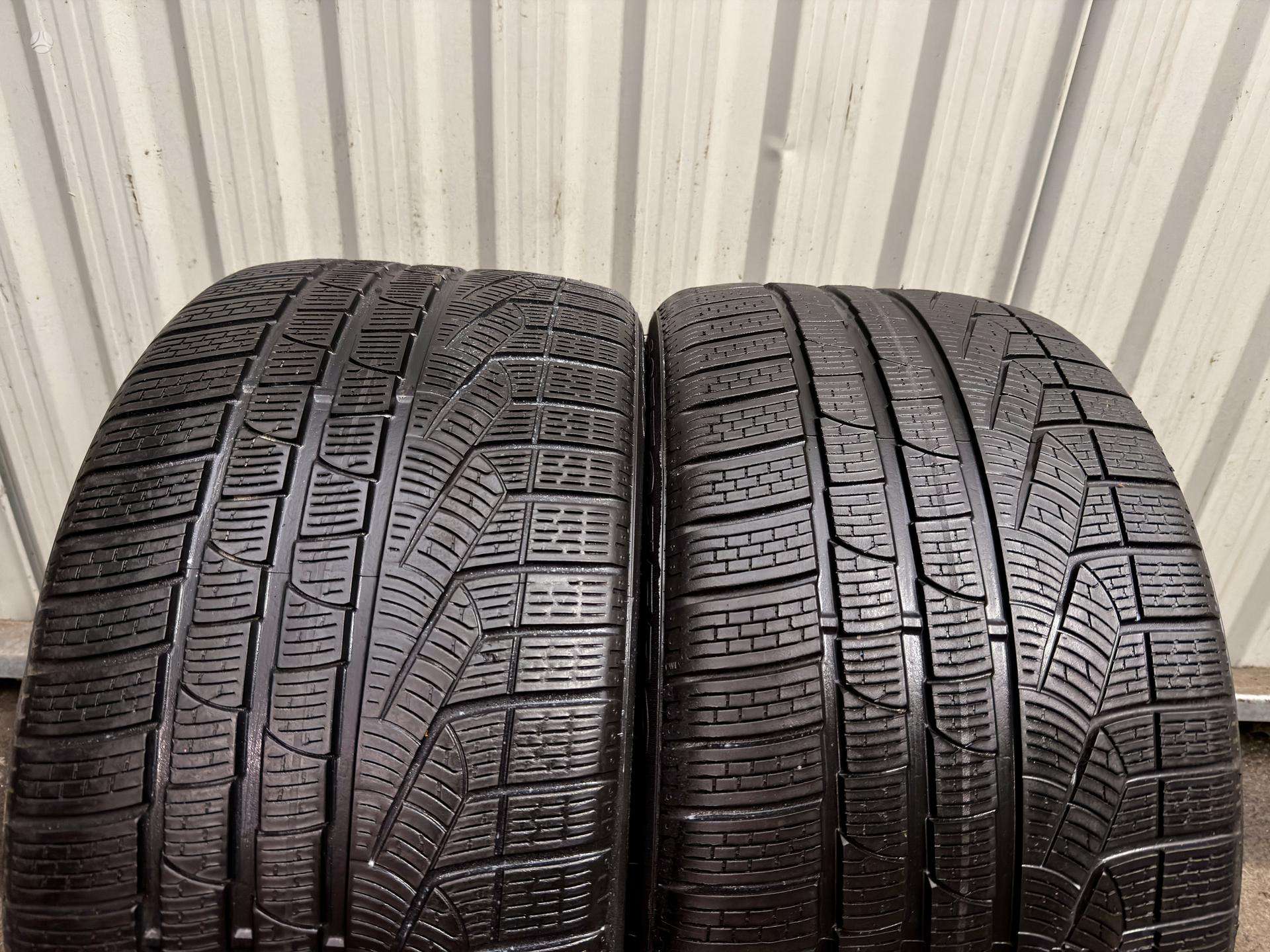 Žieminės padangos 295/35R19 Pirelli Sottozero winter 240 series 2