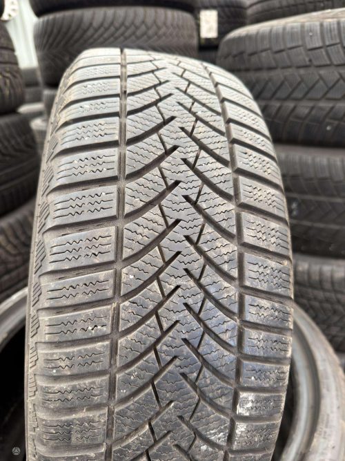 Žieminės padangos 205/55R16 Semperit Speed-grip 3
